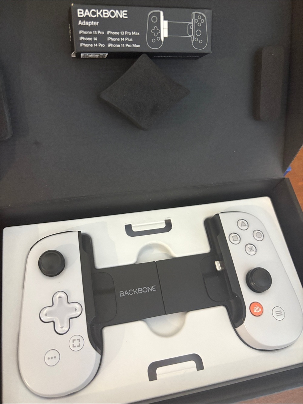 Sony PlayStation Backbone Mobile Controller- in original packaging - Picture 7 of 7